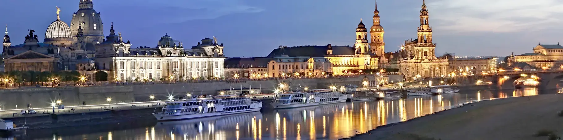 Dresden beeindruckt mit berühmten Sehenswürdigkeiten wie Semperoper, Frauenkirche, Zwinger und Grünem Gewölbe. 