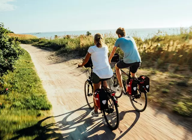 im Urlaub Fischland-Darß-Zingst entdecken und eine Radtour entlang der Ostsee machen