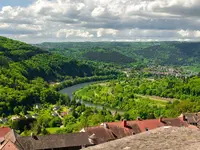Blick von der Veste Dilsberg ins Neckartal - © Pixabay.com, Heidelbergerin im Urlaub im Odenwald einen Ausflug zur Veste Dilsberg machen und die herrliche Aussicht ins Neckartal genießen