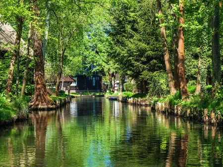 Gebäude im Spreewald in Lehde.