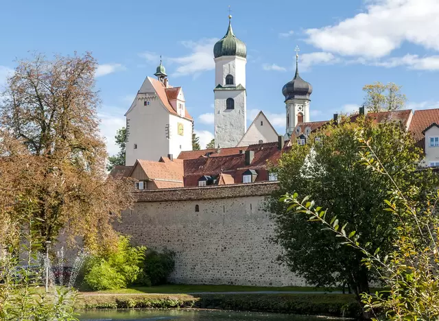 im Urlaub auf dem Bauernhof im Allgäu die Stadt Isny besuchen