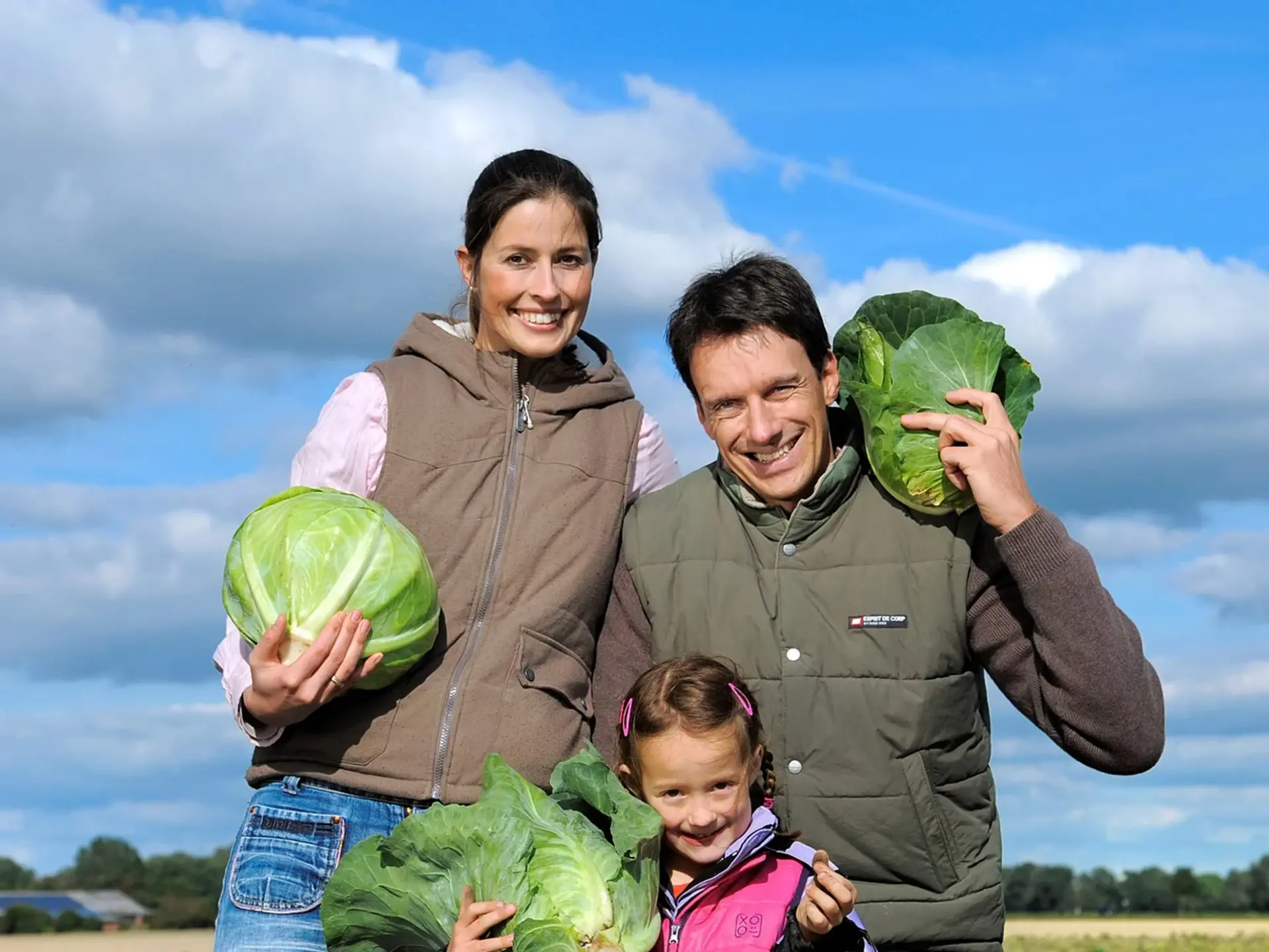 im Urlaub auf dem Kinderbauernhof in Schkleswig-Holstein moderne Landwirtschaft entdecken