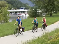 Radfahren im Taubertal bei Wertheim - © Tourismusverband Liebliches Taubertal e.V., Peter Frischmuth im Urlaub im Taubertal eine Radtour machen