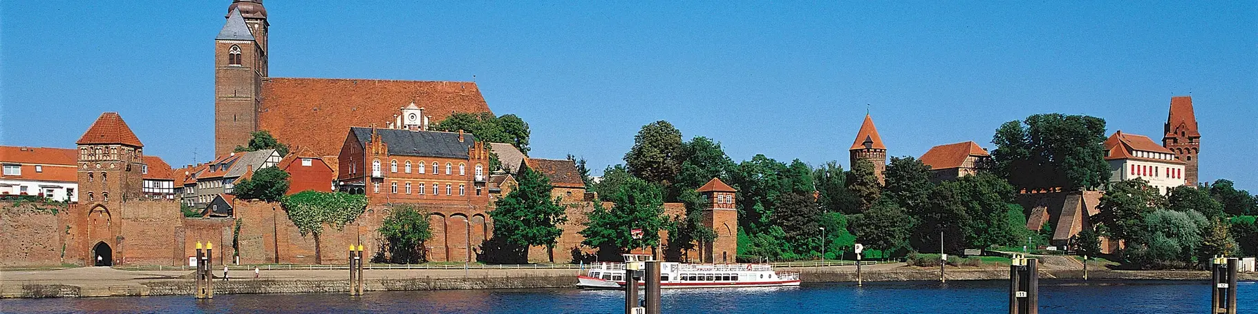 Die Hansestadt Tangermünde liegt an der Straße der Romanik in Sachsen-Anhalt.