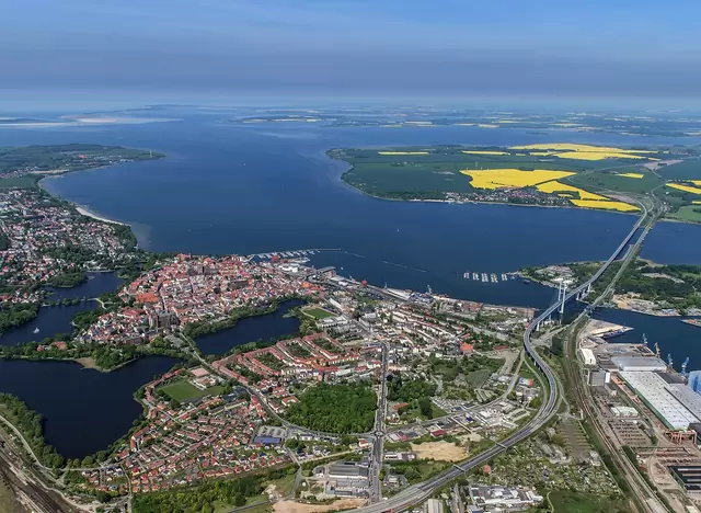 im Rügen Urlaub auf dem Bauernhof einen Ausflug nach Stralsund und Hiddensee machen