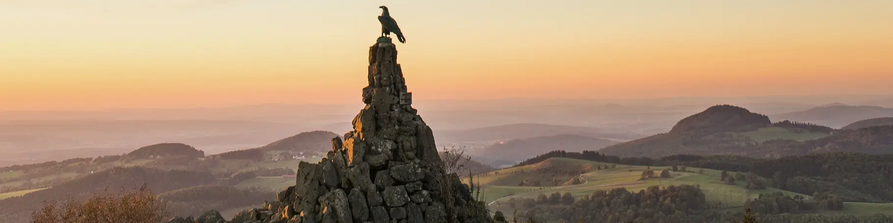 Ausblick von der Fliegerschule auf der Wasserkuppe in der hessischen Rhön.