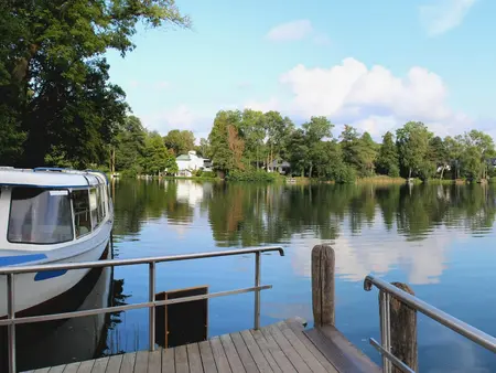 Boot auf dem Edebergsee in Plön, Holsteinische Schweiz